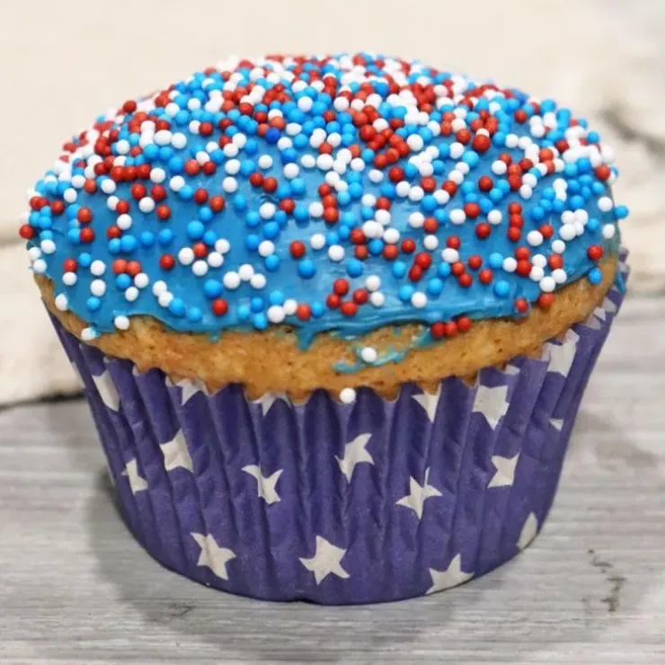 Cerf Dellier Décors mini billes bleu blanc rouge comestibles 350 g Sale